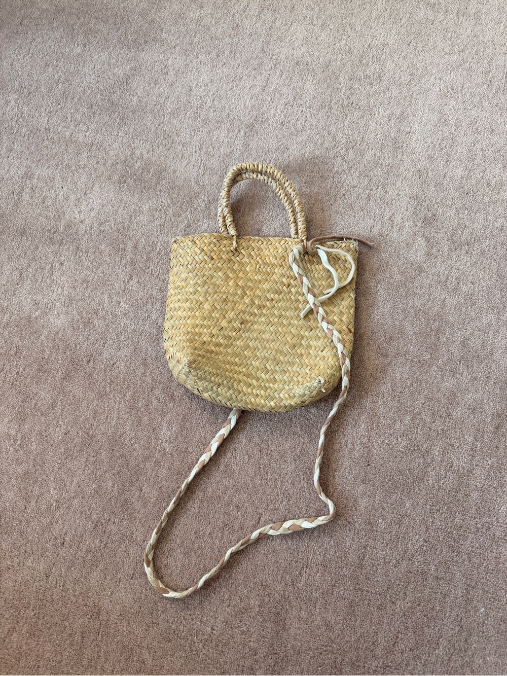 Donni Woven Straw Crossbody Bag - Natural Straw